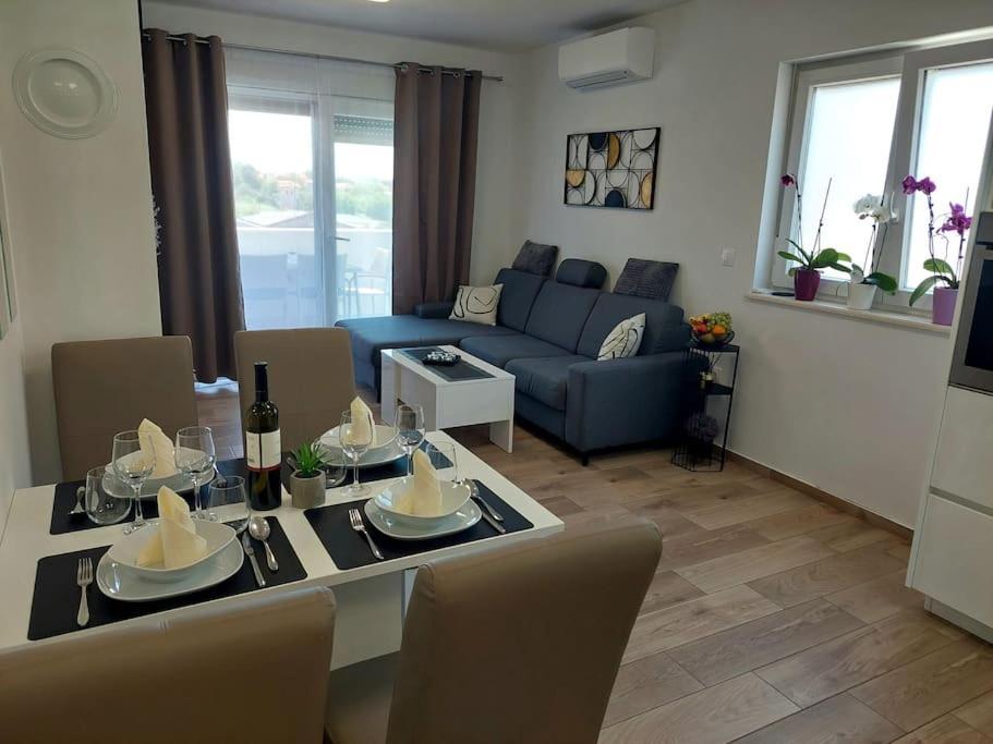 Valux Apartman Pula Zewnętrze zdjęcie